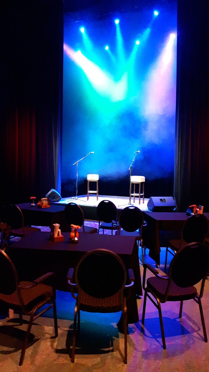 Mari0n82's tweet photo. Alles staat klaar voor een mooie avond in Het Punt #blues #kennaandcox #hetpunt #muziek #theater https://t.co/RwP4Cyd1jj