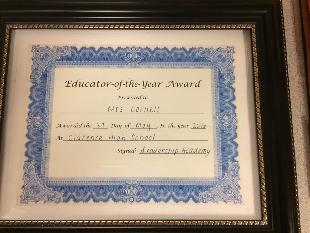 librarykitty24's tweet photo. Thank you #chspeeps! #lovemystudents #chsrocks https://t.co/2P8urC7PTN
