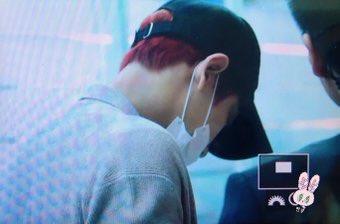 EXOGlobal's tweet photo. [PREVIEW] 160528 Chanyeol @ Incheon Airport
Cr: Puppy921127 https://t.co/4xUHVhRzsU