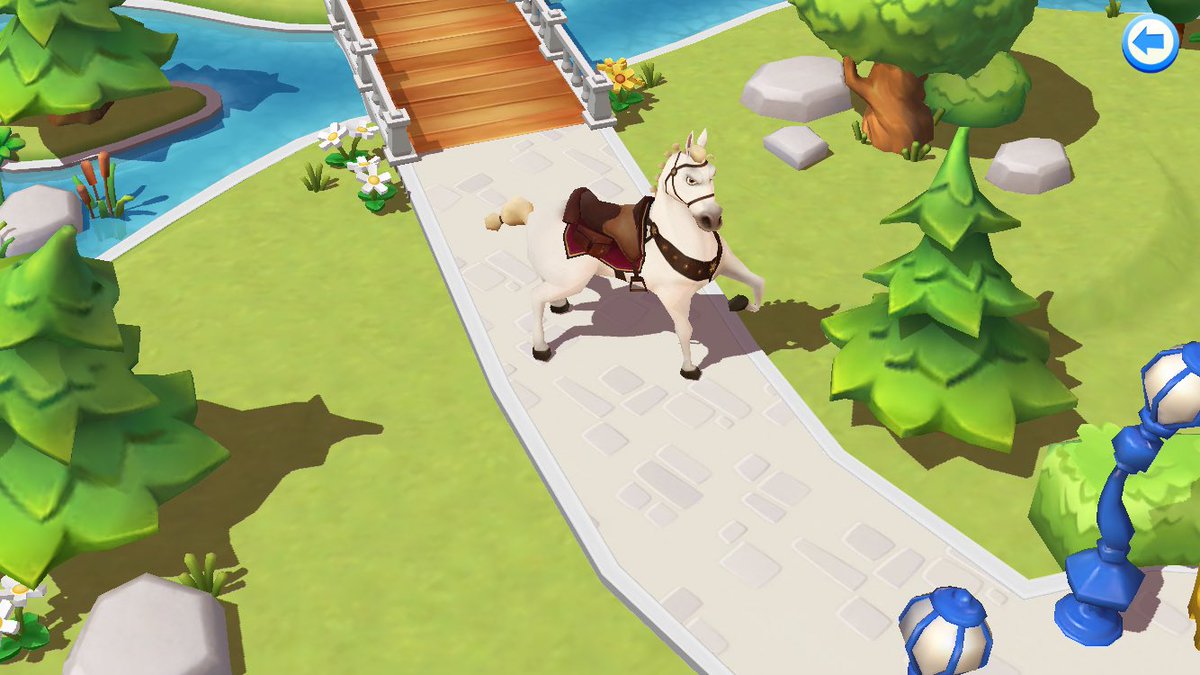 Puppetainer's tweet photo. @DisneyMKingdoms #FavoriteCharacter https://t.co/zuQg9yibNB