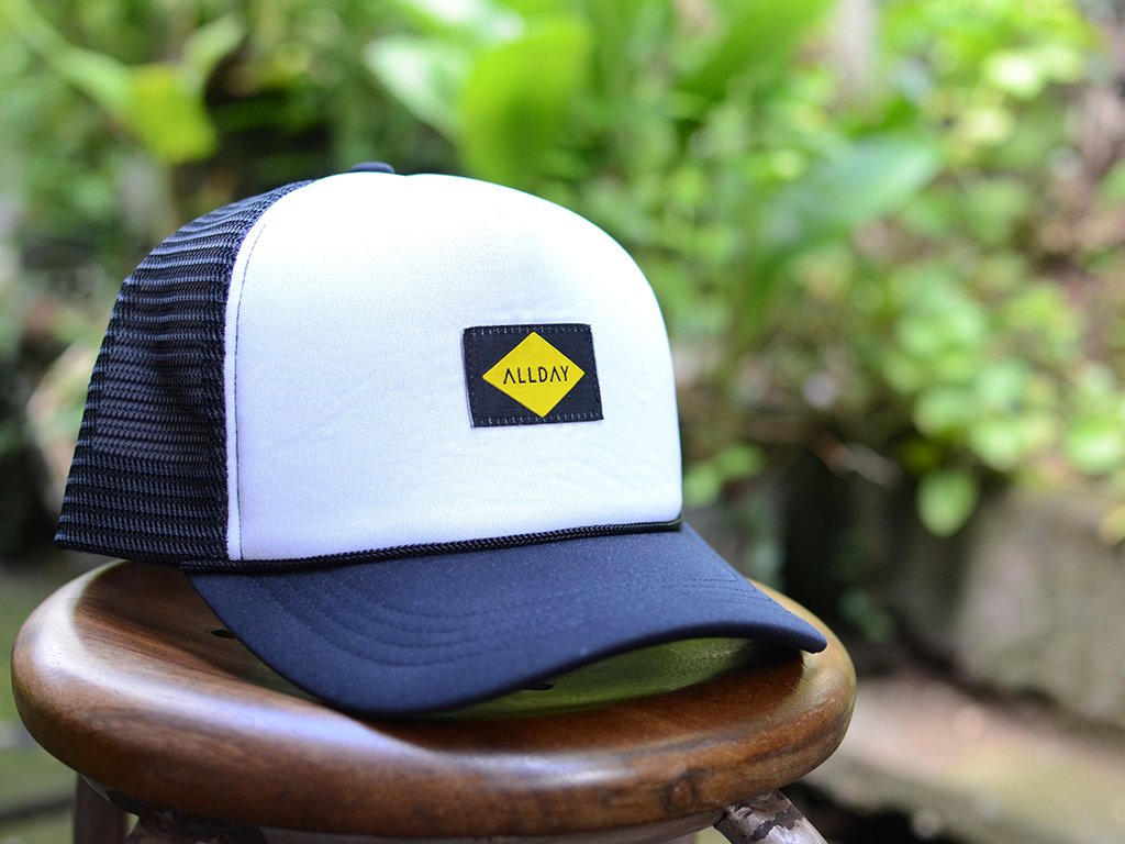 AllDay Cloth tweet media