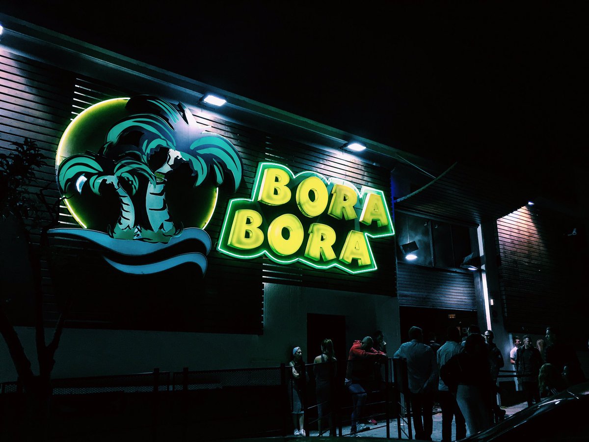 Ven a divertirte con <a href="/jeampierreMusic/">Jeampierre🍀</a> y <a href="/yosoyarsen/">ARSEN</a> en <a href="/DiscoBora/">Discoteca BORABORA</a>! @AmericoSalazarR @OnStageWorld