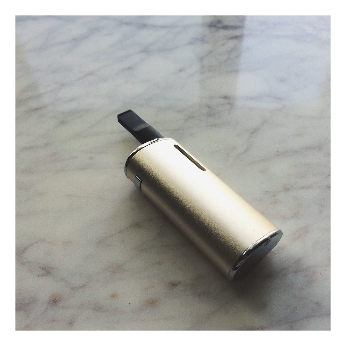RevivalVape's tweet photo. Stronger than any other pen out there, #Revival is made with high-quality anodized aluminum. #RevivalVape https://t.co/gvvUp0VDnA