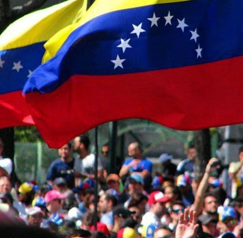 fundamedicament's tweet photo. Venezuela, Tierra de gracia♥ #donaunmedicamento #saludvenezuela #venezuela https://t.co/EEjyQlught
