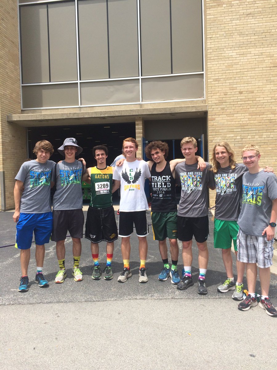 Doug_Cain's tweet photo. Just finished! Thanks to this group of guys, and everyone who supported us, I was able to achieve my 4yr goal! https://t.co/LGtR735aS2