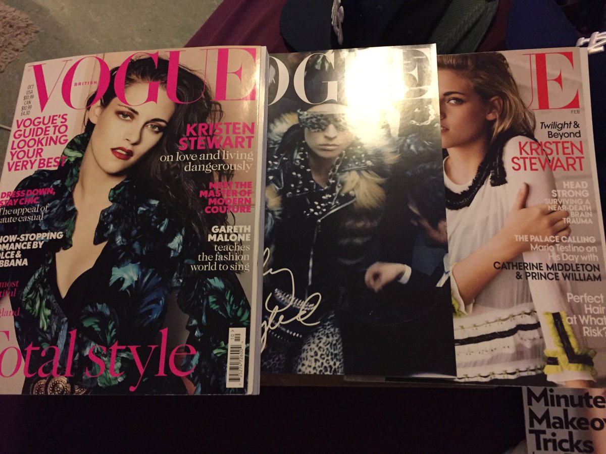 screwmekstew's tweet photo. Selling my #KristenStewart magazines!! International! 😊😊 #krisbian #kstew [1/2] https://t.co/pUyuQxPP2B