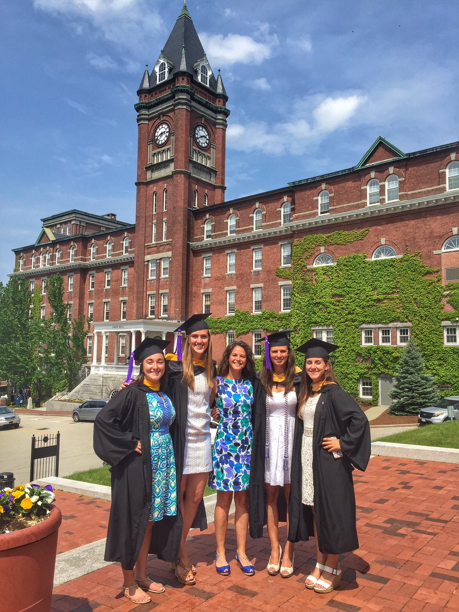 HCrossFH's tweet photo. A special group celebrating a special day!
CONGRATULATIONS! 🎓
#HolyCross2016 #RiseTogether https://t.co/caohDHuaMI