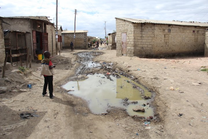 BBCAfrica's tweet photo. More than 300 million Africans have no easy access to safe drinking water, according to the WHO

#BBCAfricaDebate https://t.co/vs1iqwbNIY