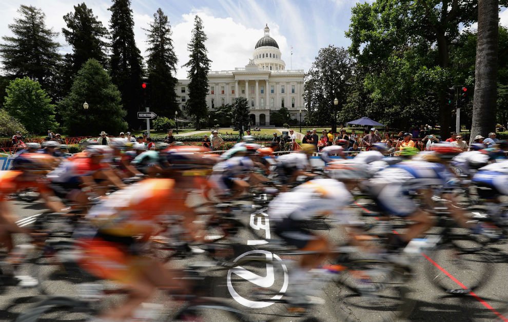 MarcaTMF's tweet photo. El presidente del Comité Antidopaje del ciclismo de Estados Unidos, a favor de la EPO 💉 https://t.co/gRoCZ04pSW https://t.co/DYAdYeRKs5