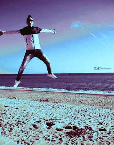 Vive la vida y se feliz.