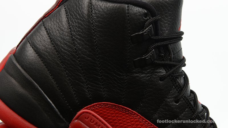 foot locker reverse flu game