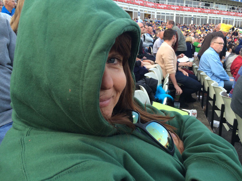 Who was the Hooded Pear Lady at Edgbaston tonight? #YouBears