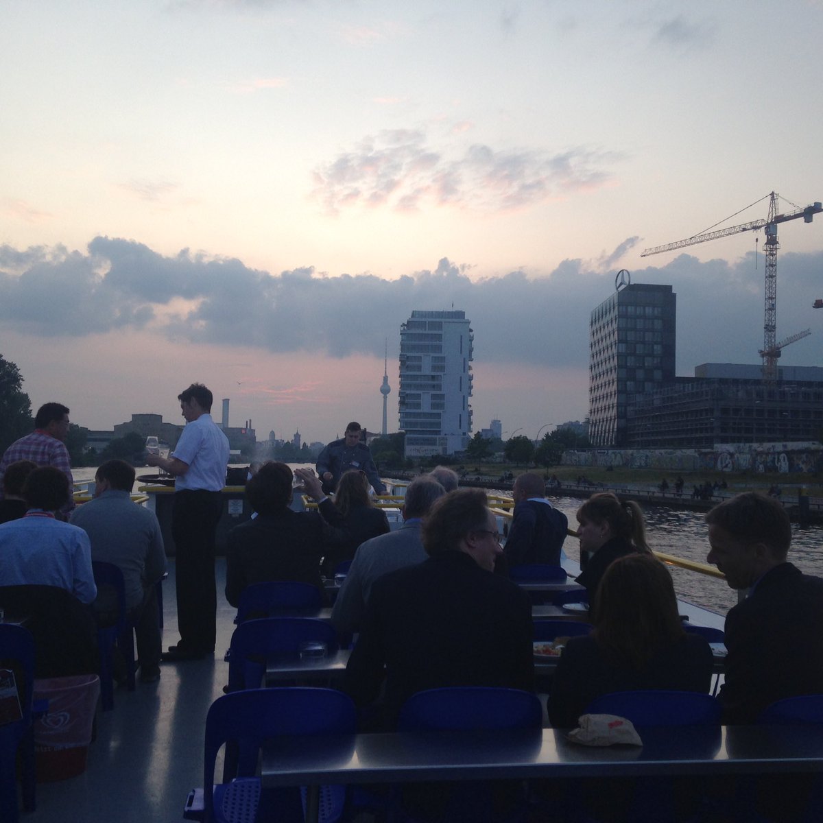 NormanZerbe's tweet photo. Some impressions from #ecdp2016 Floating Science. @ecdp2016 https://t.co/rB6FadqE5o
