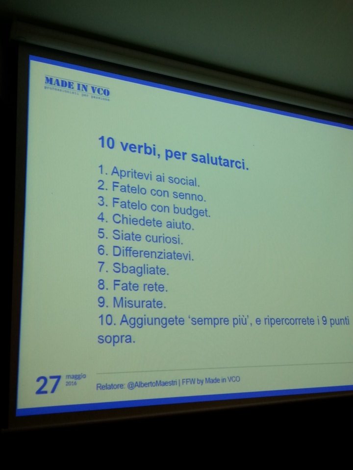 AleGaetani's tweet photo. #socialmedia a lezione da @MadeInVco con @AlbertoMaestri #fastforward016 https://t.co/YNgfAD8dzJ