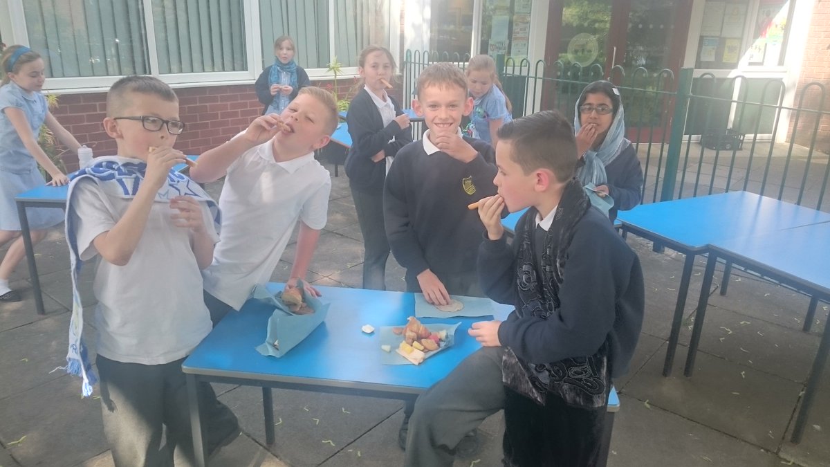 Year5StMichaels's tweet photo. Celebrations in RE today for Esther, one of our 'Women of the Old Testament'- stories, fancy dress, dancing &amp; feast! https://t.co/b9IjUIirnv