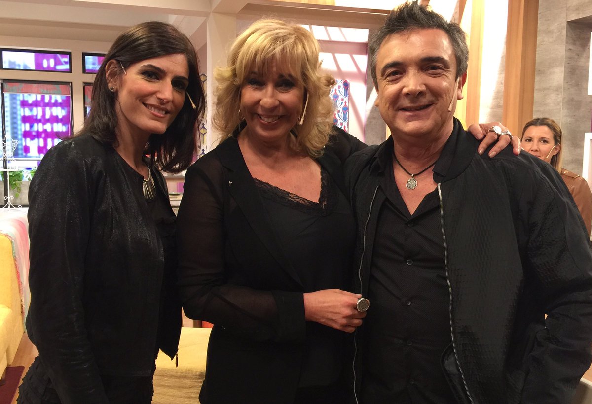 Ya estamos aquí con <a href="/CeciliaMilone/">Cecilia Milone</a>. Acompañando a <a href="/geobarbarossa/">Georgina Barbarossa</a> en su programa. <a href="/canal9oficial/">El Nueve</a>