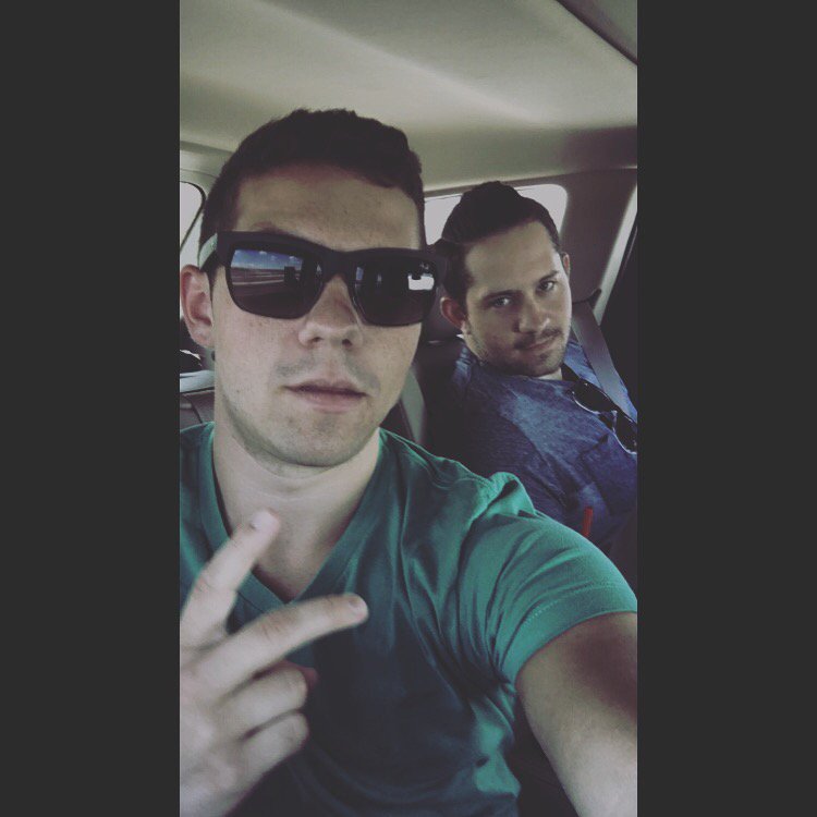 trevorschmidt's tweet photo. Off to Chicago ✈️ https://t.co/GD34rlAz9A