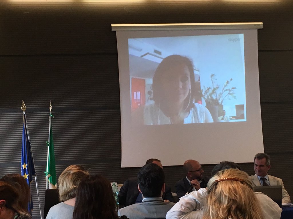 archivetro's tweet photo. Cambiare didattica e approccio degli insegnanti,
implementare la tecnologia da sola non serve! #fablab
@Isfol_it https://t.co/3p8cajvDuc