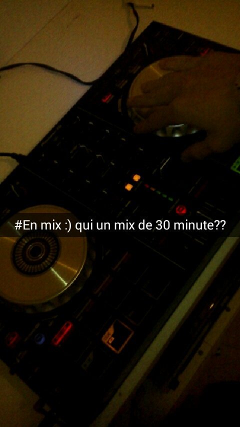 DJLOKDY's tweet photo. Un set de 30 minute sa interesse du monde? ;) :D https://t.co/COEW0W8zqU