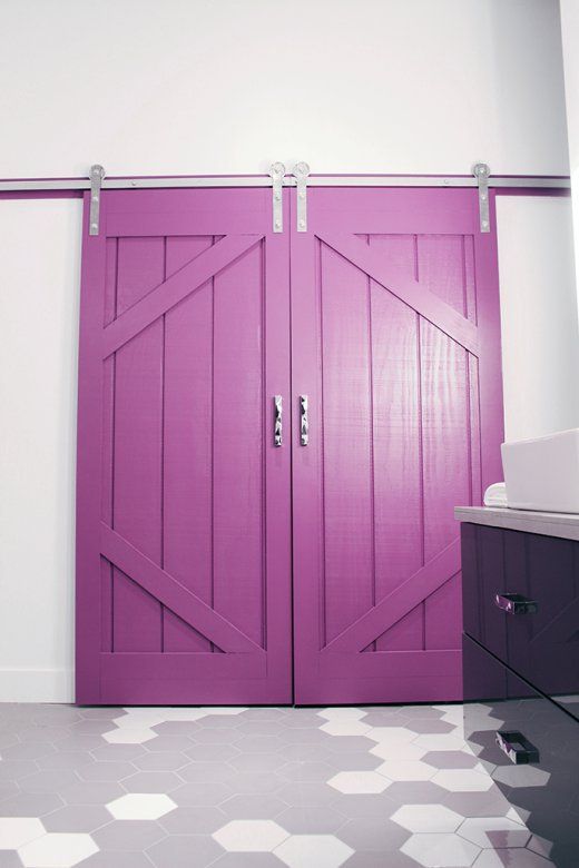 ColorWConf's tweet photo. Sliding Barn Doors Painted in Para Pixie Pop-PF3
#colorwithconfidence #parapaint #wallpaper https://t.co/kHxajc4YC0