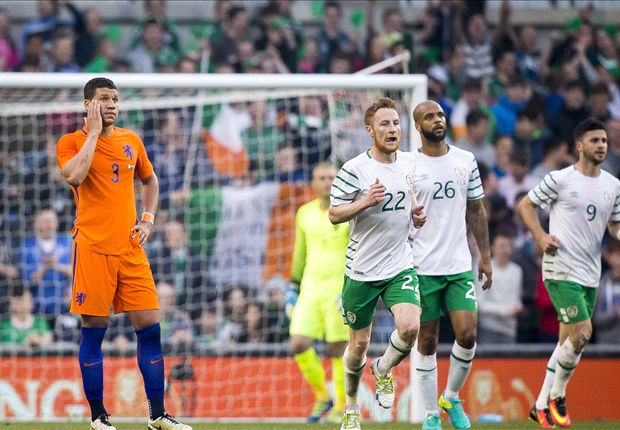 footballvideo11's tweet photo. Video Highlights #Ireland 1-1 #Netherlands - https://t.co/fvhsYTb78Q
#IreVHol #IREvNED https://t.co/RLuevZ7iQp