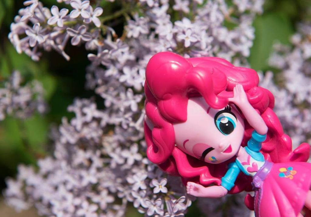 PinkieFanClub's tweet photo. #Equestria_girls #Equestriagirls #EMLP #my_little_pony #mylittlepony #MLP #minis #PinkiePie #Pinkie_Pie by teyli_lo… https://t.co/eacefRLQqZ