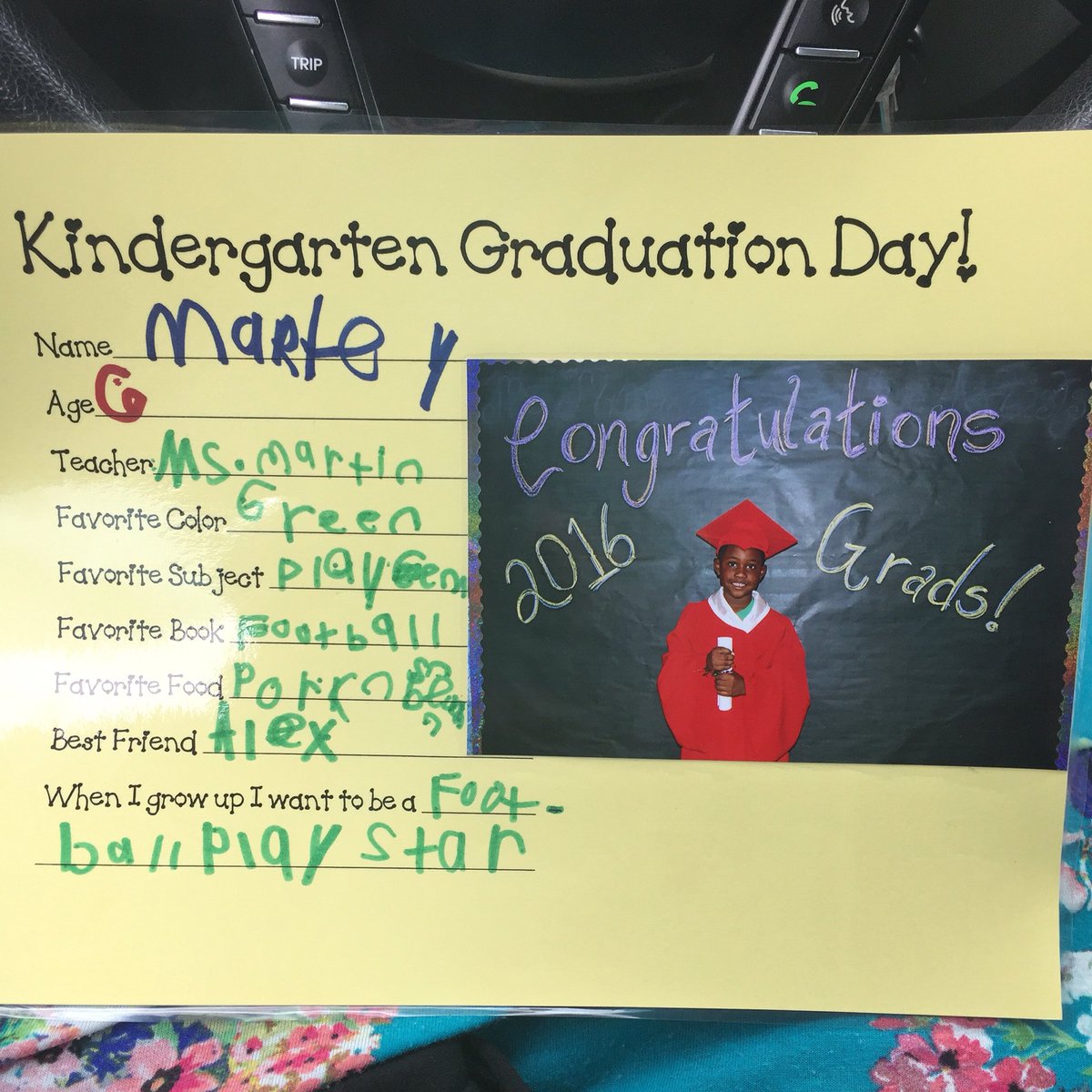 1properdarkskin's tweet photo. #2016Graduate ππ€π #MyMarley #Hello1stGrade #ProudMommy this is the Beginning of something Amazing #StayTuned https://t.co/42MYsjoxPK