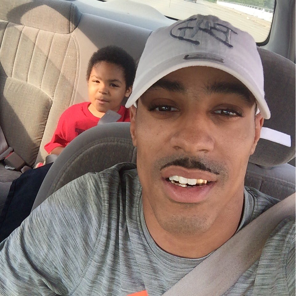 MidvsGold's tweet photo. On our way to get ah haircut #Midvs #B4D #B4DHeadwear https://t.co/pwySGRdSTG