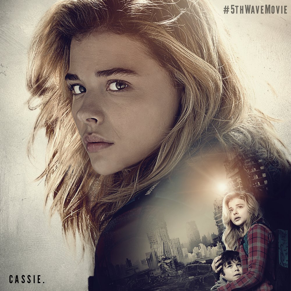 SonyPicsHomeUK's tweet photo. Share a pic of you & the friend you would want with you when #The5thWave hits #WaverWeek to #win a DVD/book bundle. https://t.co/OdaIAlExGy