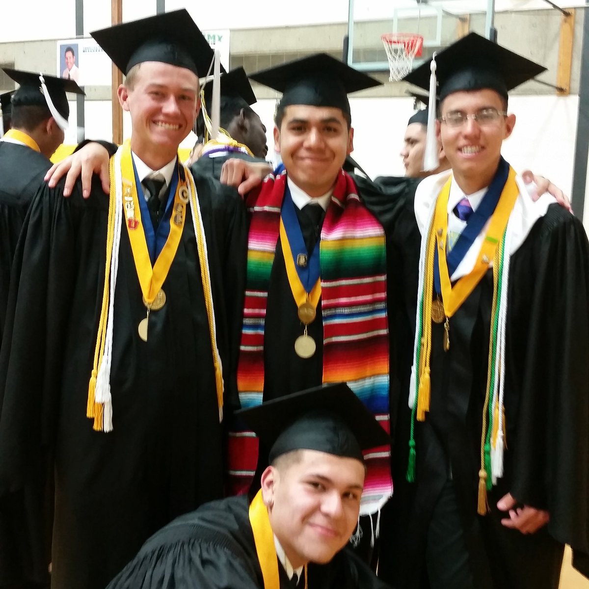 AndrewAmador12's tweet image. Gonna miss my nigs #Goals #Class2K16