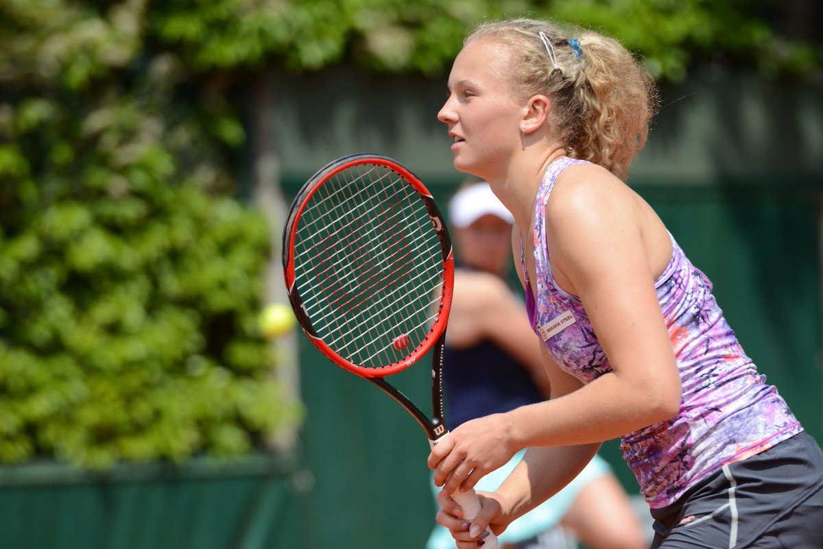 KATERINA SINIAKOVA CjfsJwRWsAQAQ_j