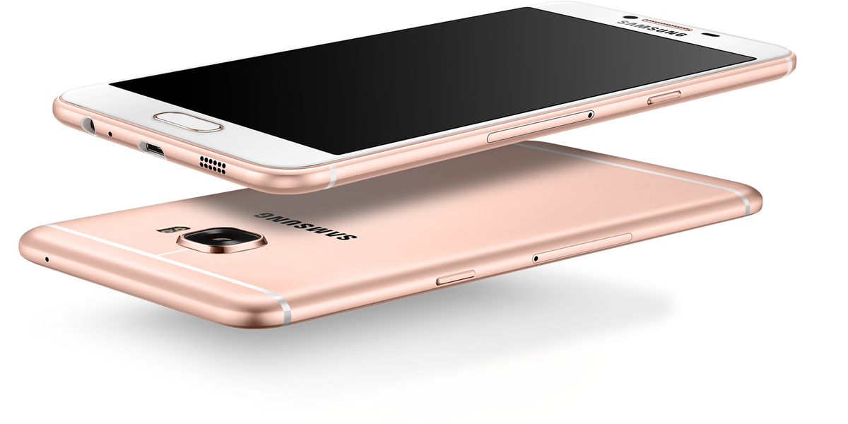 Email_IntIO's tweet photo. Samsung's latest phone looks a lot like the iPhone 6 https://t.co/urWFc8JUjP #business https://t.co/uTO6P0fE5A