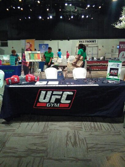 Today the UFC Gym Blue Diamond invades the health fair at the Silverton Casino! OSSSSSSS!!!! #UFCGYM #UFC #health