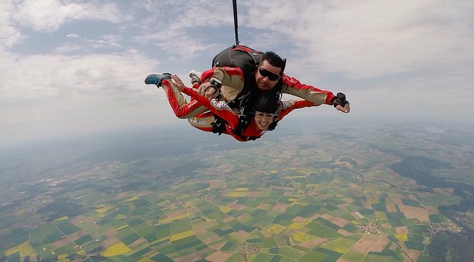 Completed my first ever tandem #skydive today from 14,000 feet over beautiful Bavaria! Thank you @skydivecolibri