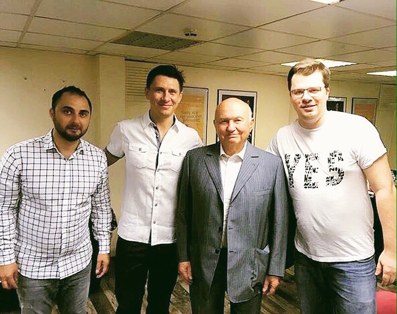 Неожиданная встреча. Юрий Михайлович навестил нас после концерта в Лондоне))