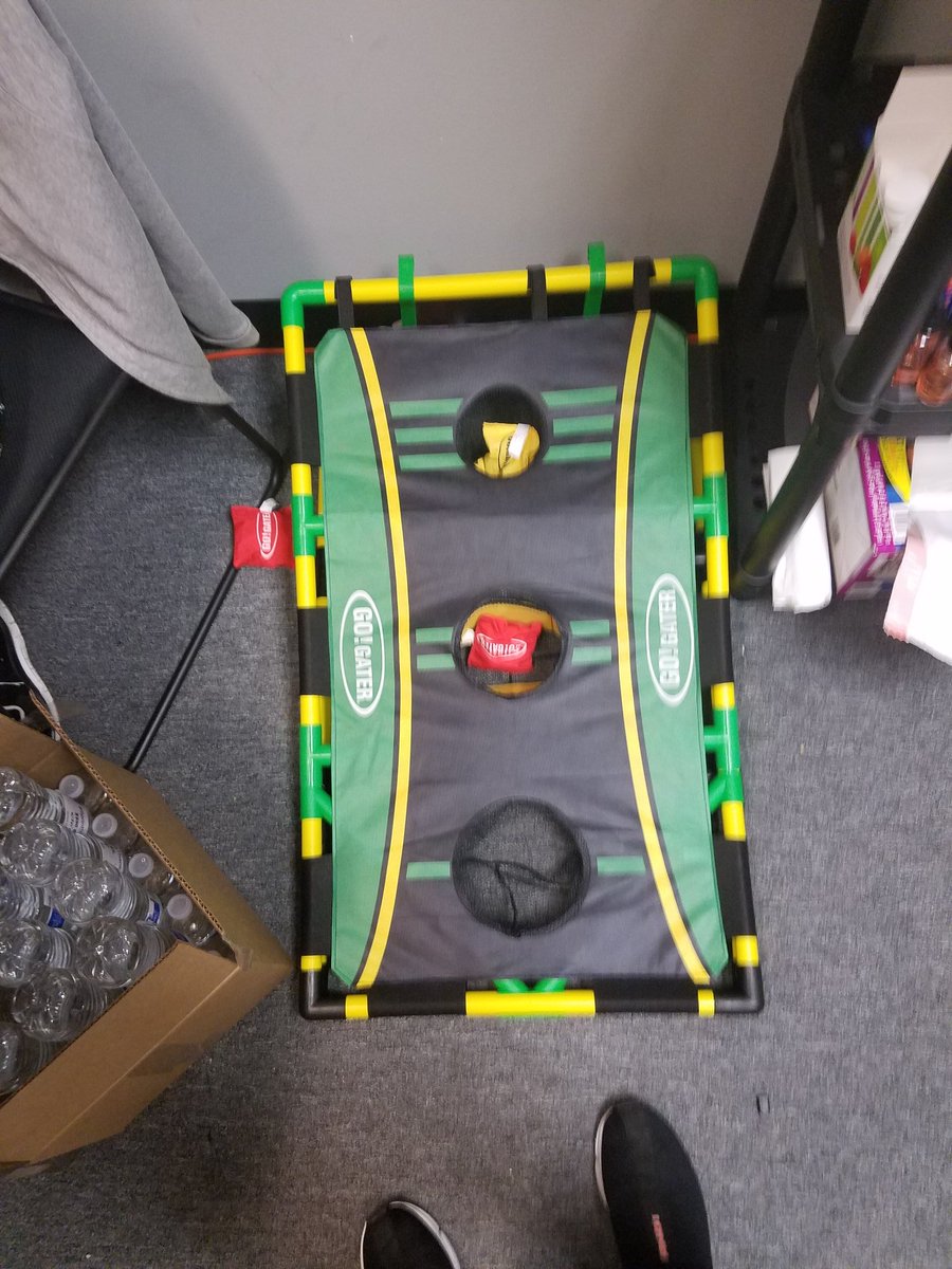 JetmobileCenter's tweet photo. We even have games!  @jetmobilellc https://t.co/LNtLJI50xX