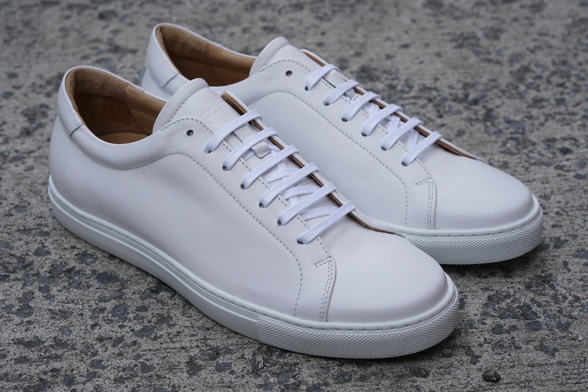 epaulet tennis trainer