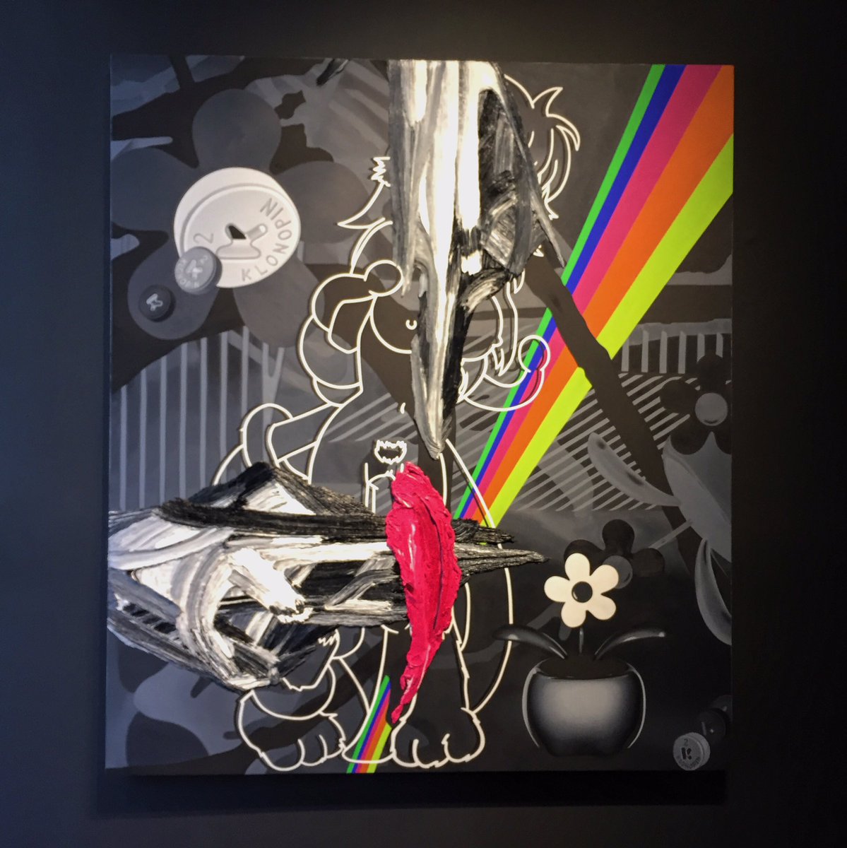 nomduhgloom's tweet image. worth the distraction. From  #desireobtaincherish &quot;Servant to Infinite Distraction&quot; at #UnixGallery til 6/18