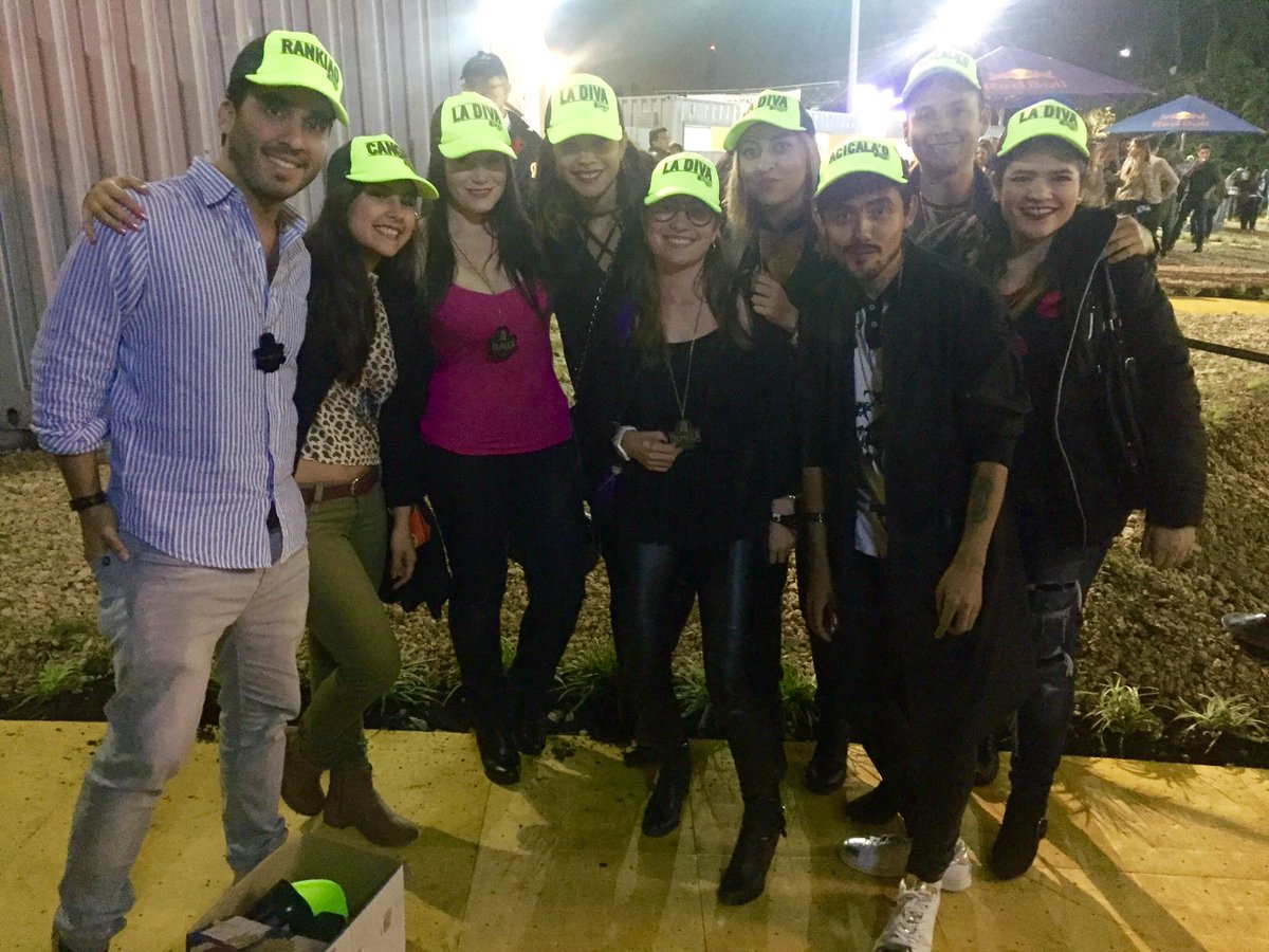 Leidy_Ossa's tweet image. Listos!!!! 💃🏻 #FiestonOlmeca @SueltaComoGabte