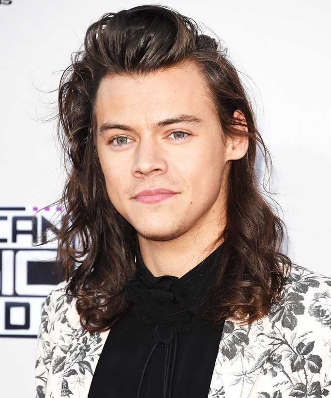 InStyle (@instyle) on Twitter photo .<a href="/Harry_Styles/">Harry Styles.</a> is the sexiest soldier ever as he sports his new 'do on a movie set: instyle.io/TCwAlDS .<a href="/Harry_Styles/">Harry Styles.</a> is the sexiest soldier ever as he sports his new 'do on a movie set: instyle.io/TCwAlDS