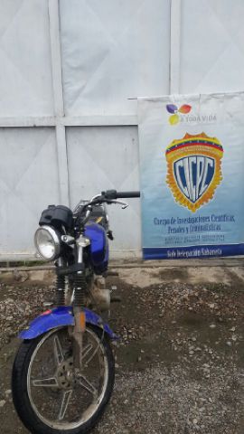LuisRegalado16's tweet photo. #CICPC SABANETA Recuperó MOTO, BERA, placa AH9K07M; SOLICITADA por ROBO. @jmendezcicpc @Carlosgarate14 @PRENSACICPC https://t.co/til6qkEG7B
