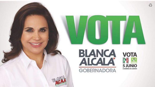 EZTEFANNYY's tweet photo. Puebla merece ub gobierno que se preocupe por su gente #VotaBlanca https://t.co/1VtYTukqbP