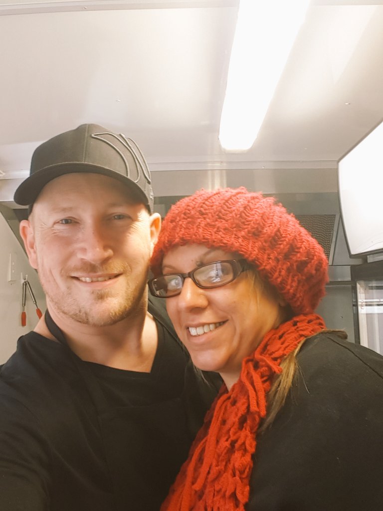 BaconBarn's tweet photo. Manning the bacon station!
Come say hi!!! #sunburymarket #baconbarn #baconlove https://t.co/cc43Hx9uAe