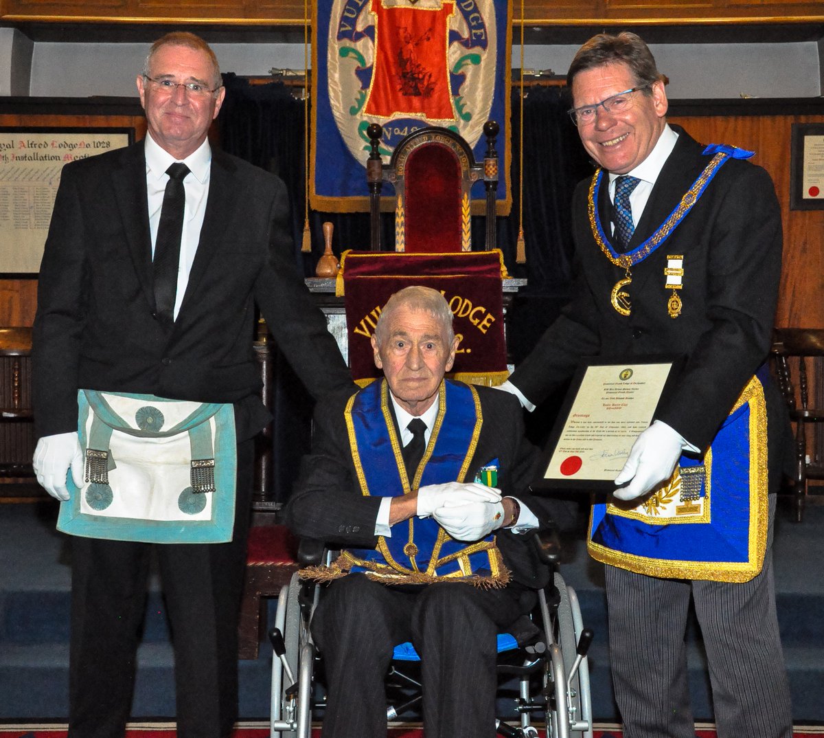 Assistant PGM WBro Steven Jones Presents 50 year certificate to our W.BRO. L B CLAY, with his son in Attendance