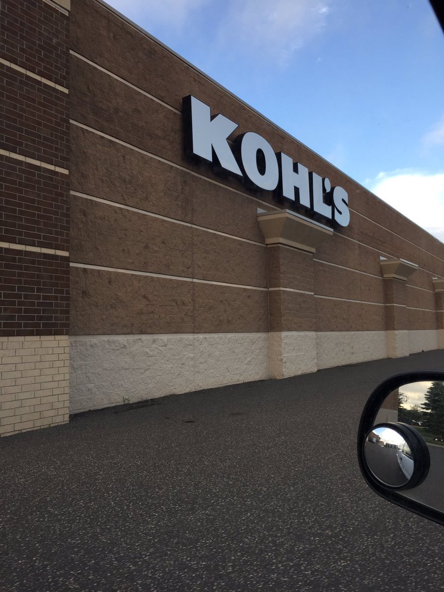 Futt_Buckers's tweet photo. Come to kohls https://t.co/6Pp00UOleU