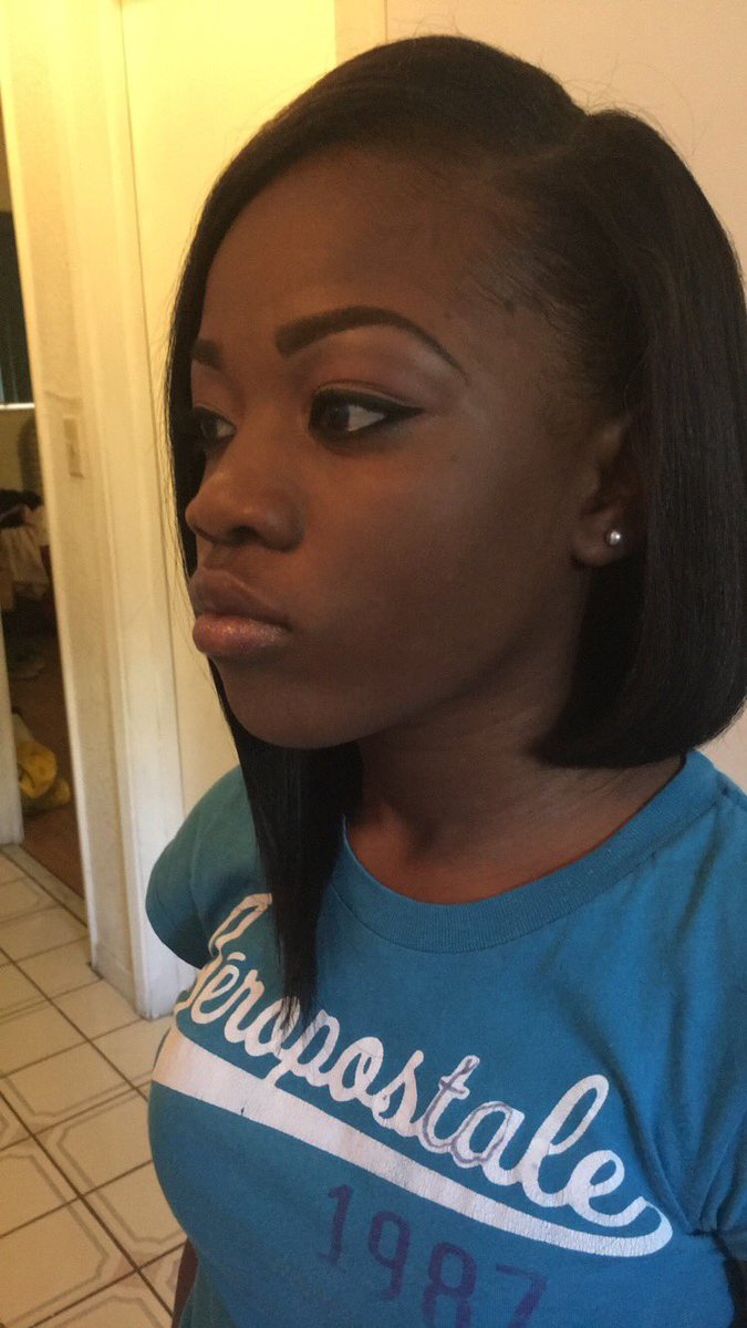 cali_fornyuh's tweet image. my baby girl did not come to play 😍😍😍 #MakeUpByMoi #8thGradeProm