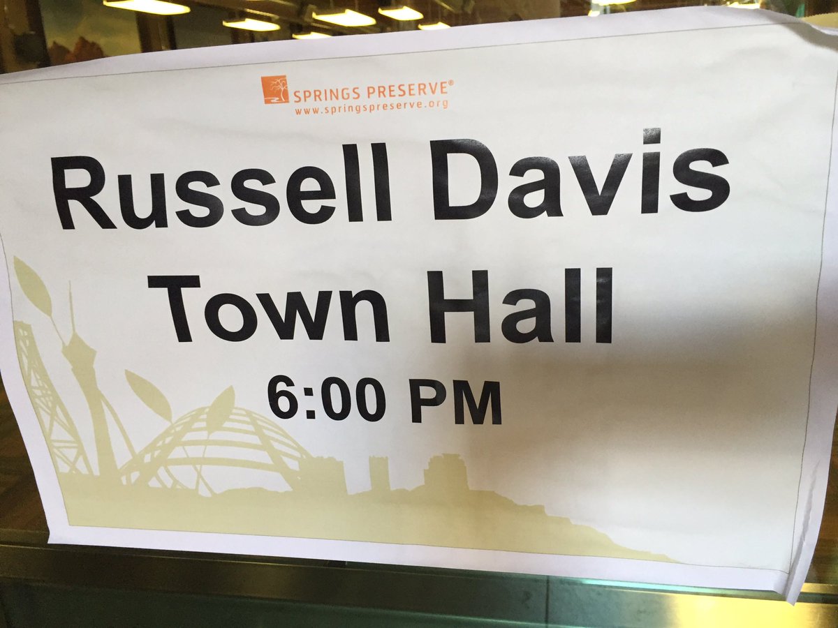 concussiongate's tweet image. Concerned about Russell Davis's plan to ban high school football? Join the Town Hall. #concussiongate