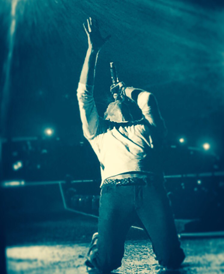 bbeiroa's tweet image. #ColdplayBarcelona @yaiigarcia @Albunix