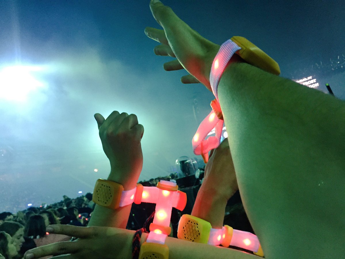 bbeiroa's tweet image. #ColdplayBarcelona @yaiigarcia @Albunix