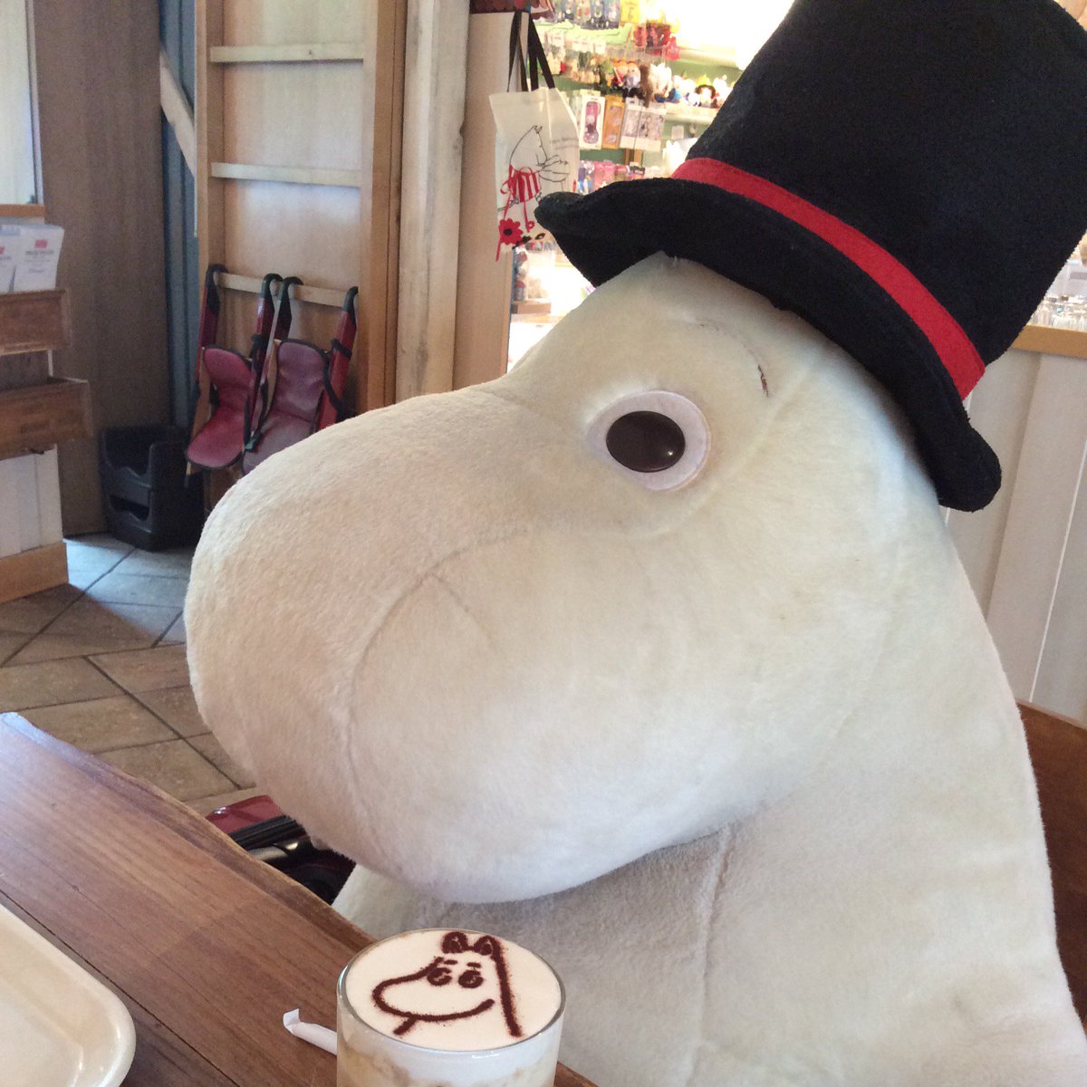 手作り人形 Chiku 2 Mama ムーミンカフェにて ムーミンパパとスティンキーが同席してくれました お店の人 ミーみたいで可愛かったです ムーミンカフェ 東京ドームシティ 手作り人形 Chiku 2 Mama ムーミンカフェにて ムーミンパパとスティンキーが同席してくれました お店の人 ミーみたいで可愛かったです ムーミンカフェ 東京ドームシティ